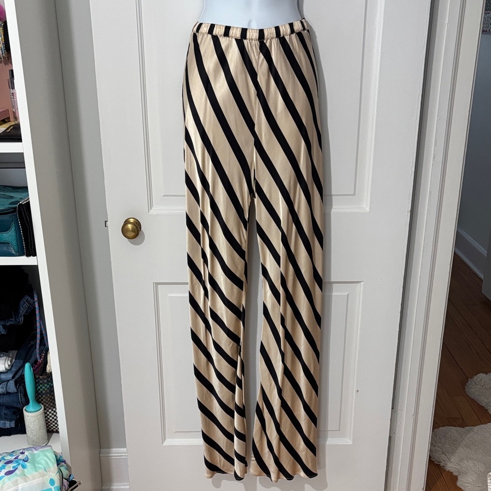 DISSH Diagonal Striped Wide-Leg Pants - Black and Tan 2